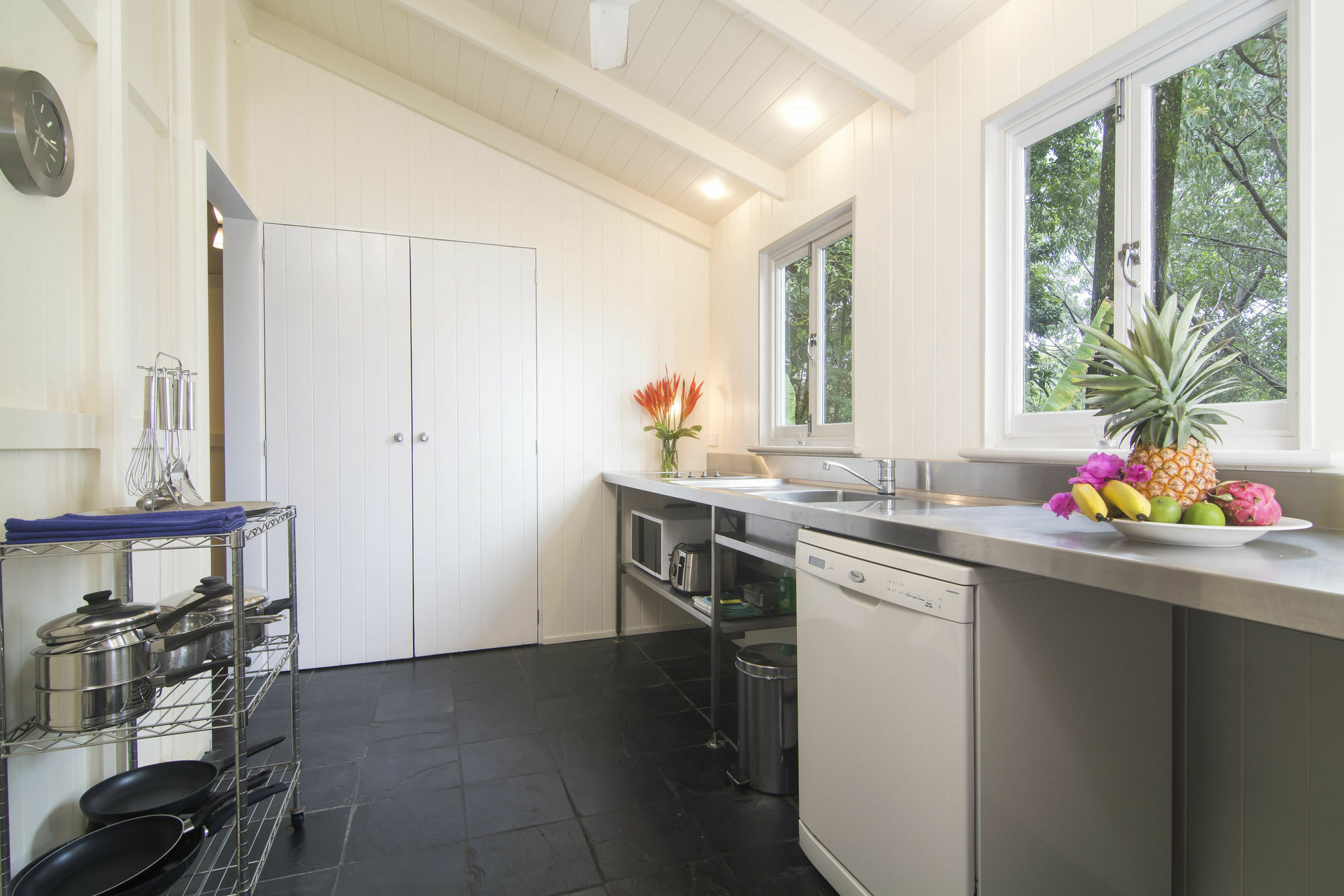 Port Douglas Cottage & Lodge ภายนอก รูปภาพ